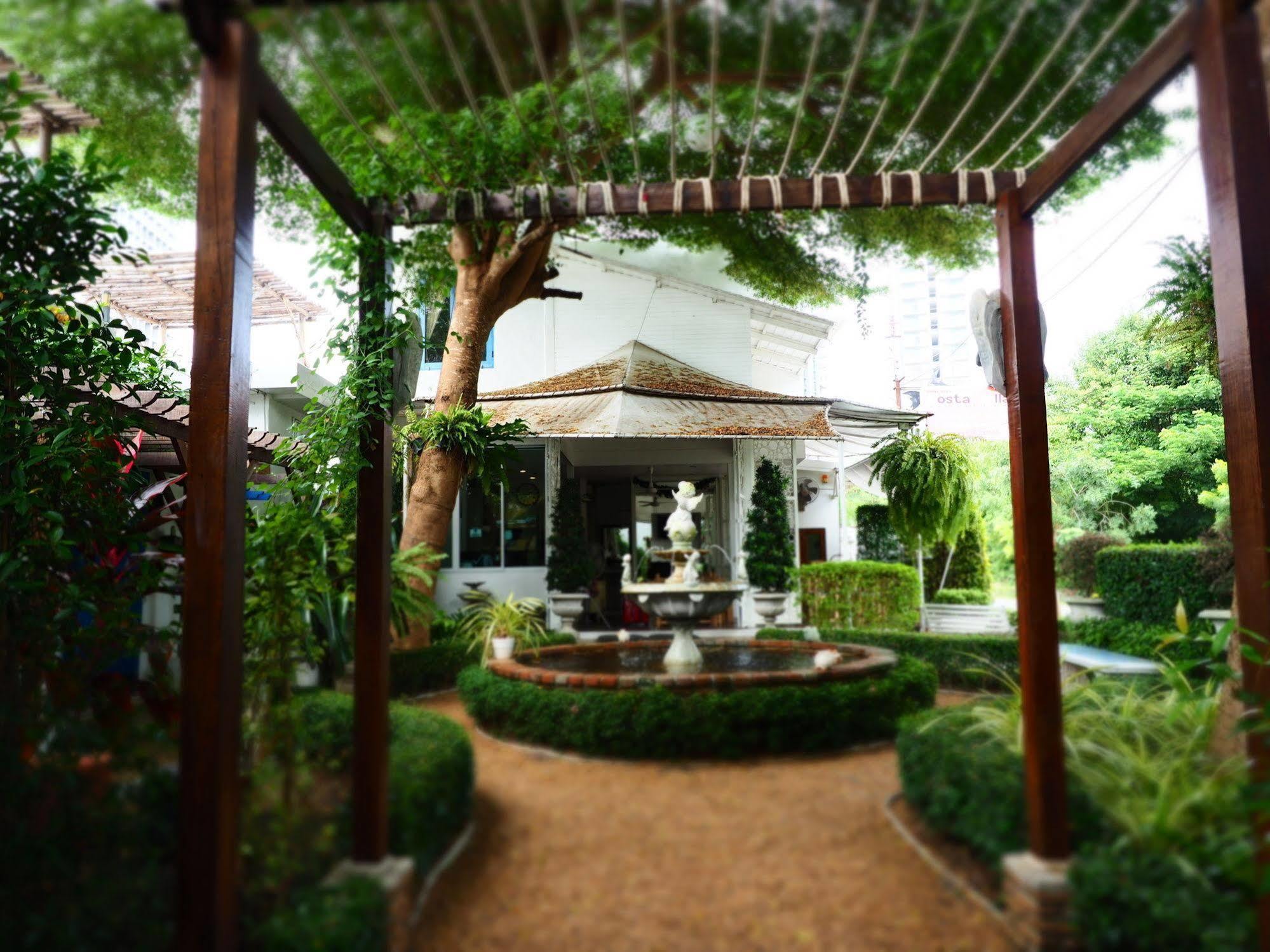 Costa Village Pool Villa Jomtien Exterior foto